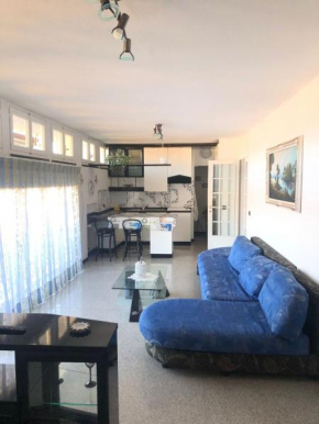 Sestri AR122 Executive Penthouse Sestri Levante